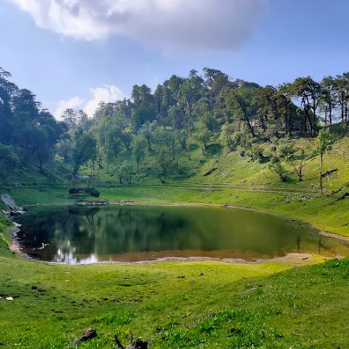 Welcome to Himalayan Heaven  - Hotel Rooms and Services